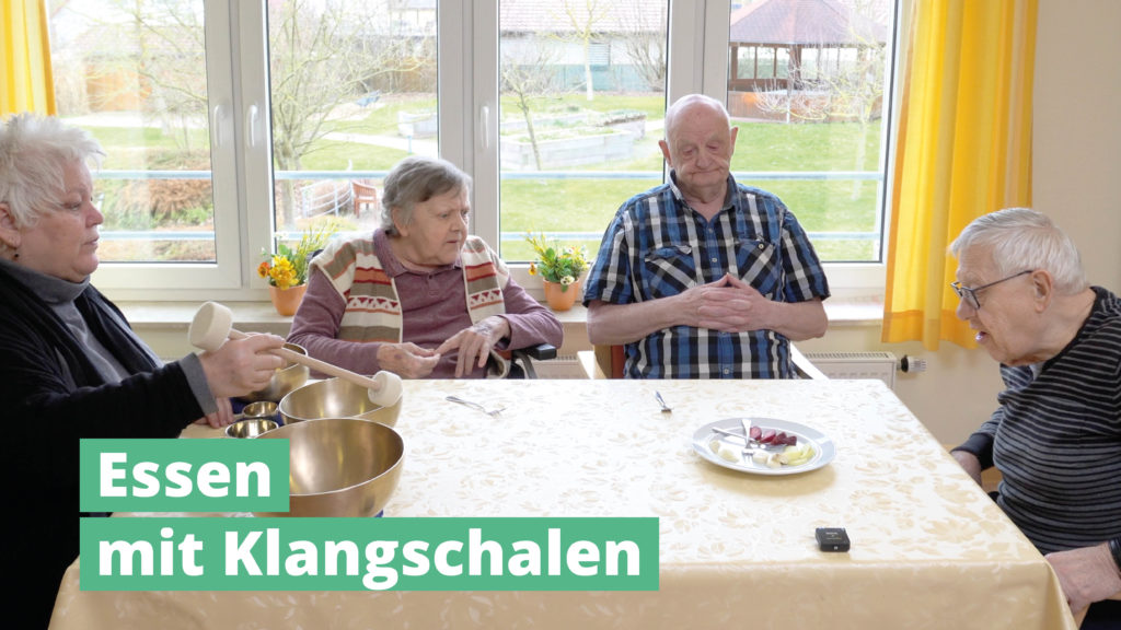 Essen Mit PeterHess Klangschalen Wir Sind Altenpflege