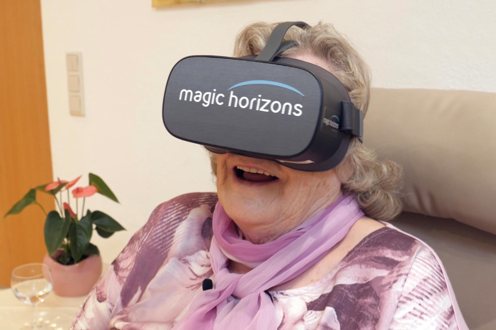 Virtuelle Reisen für Senioren und virtuelle Pausen für Mitarbeiter.